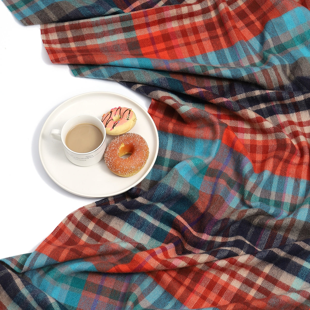 4666-06 Pure Wool Throw Blanket For Sofa,Bed&Car, Large 55x83 inches, 1.5 lbs,Classic Design With Storage bag