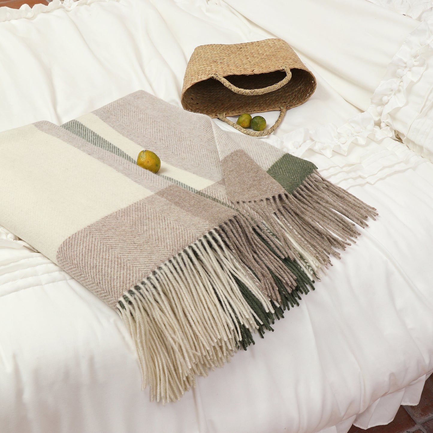 Pure Wool  Throw Blanket For Sofa,Bed&Car, Large 55x83 inches, Classic Design With Storage bag